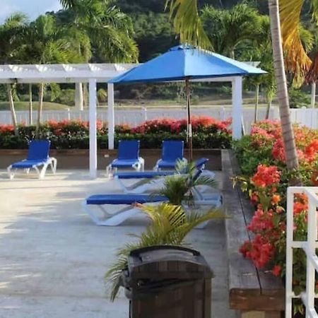 Snooze At Oceanpointe Villa Lucea Exterior photo
