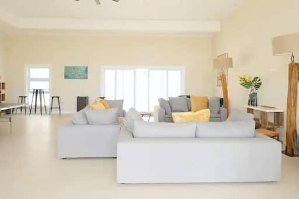 Snooze At Oceanpointe Villa Lucea Exterior photo